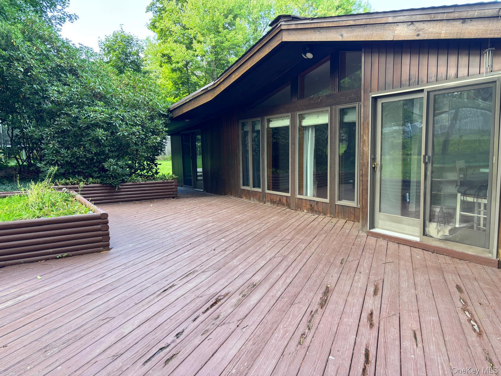 43 Tephanic Avenue Property Photo 16