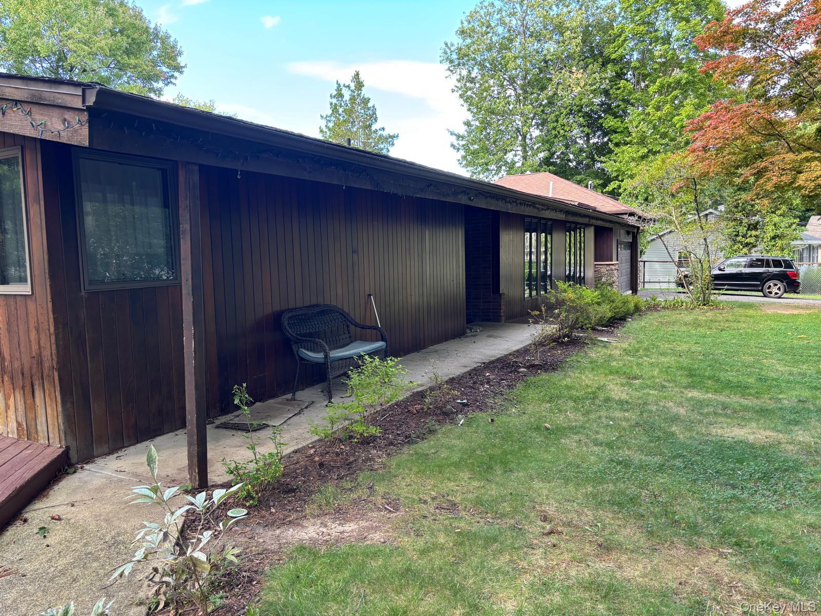 43 Tephanic Avenue Property Photo 17