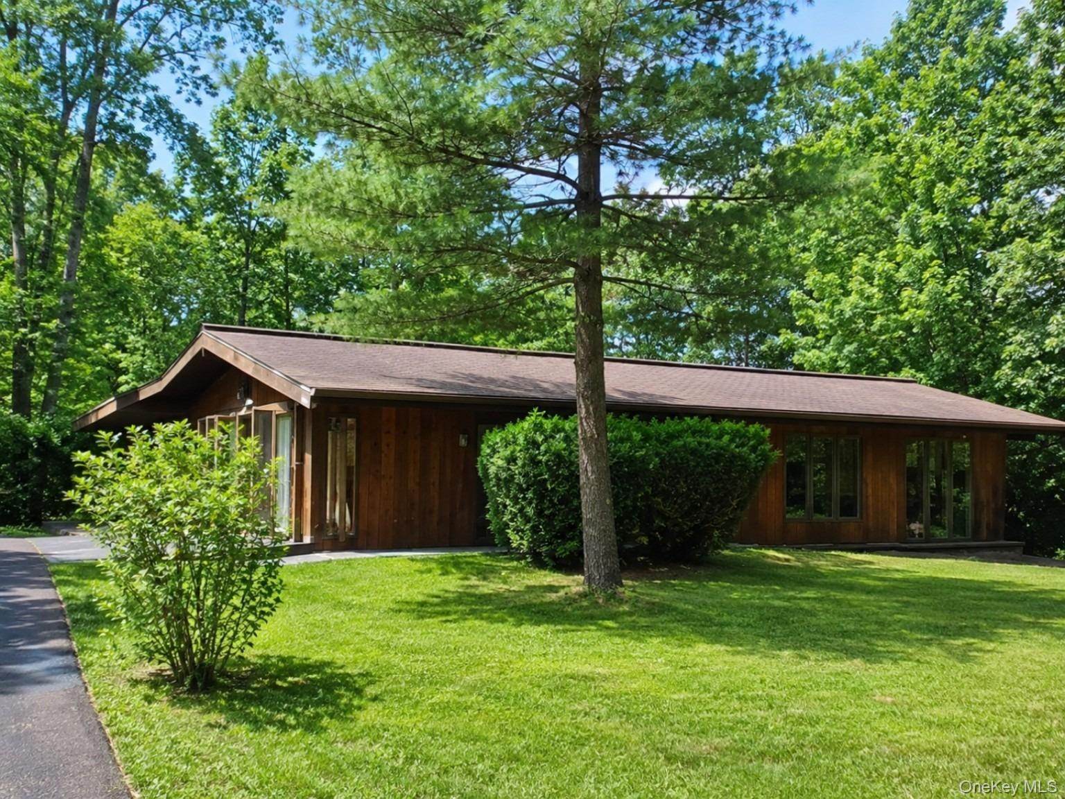 43 Tephanic Avenue Property Photo 18