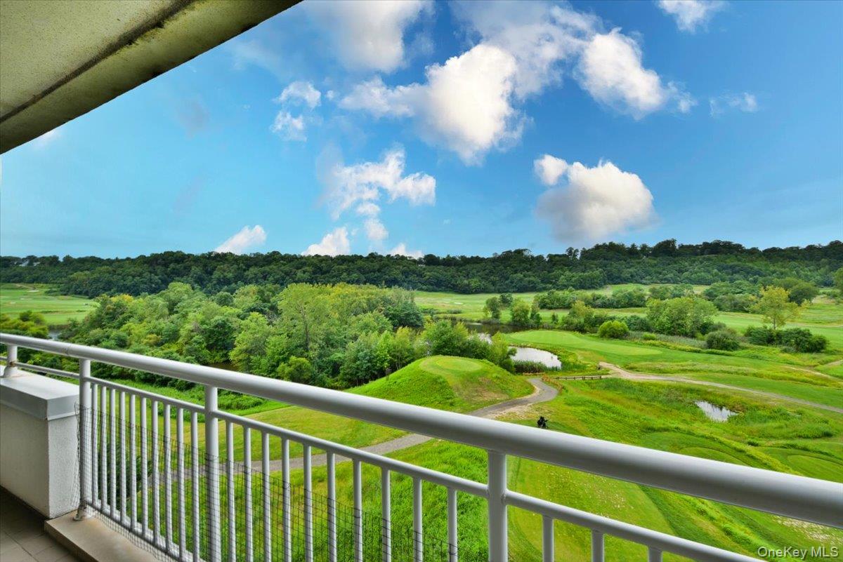 100 Harbor View Drive 401 Property Photo 21