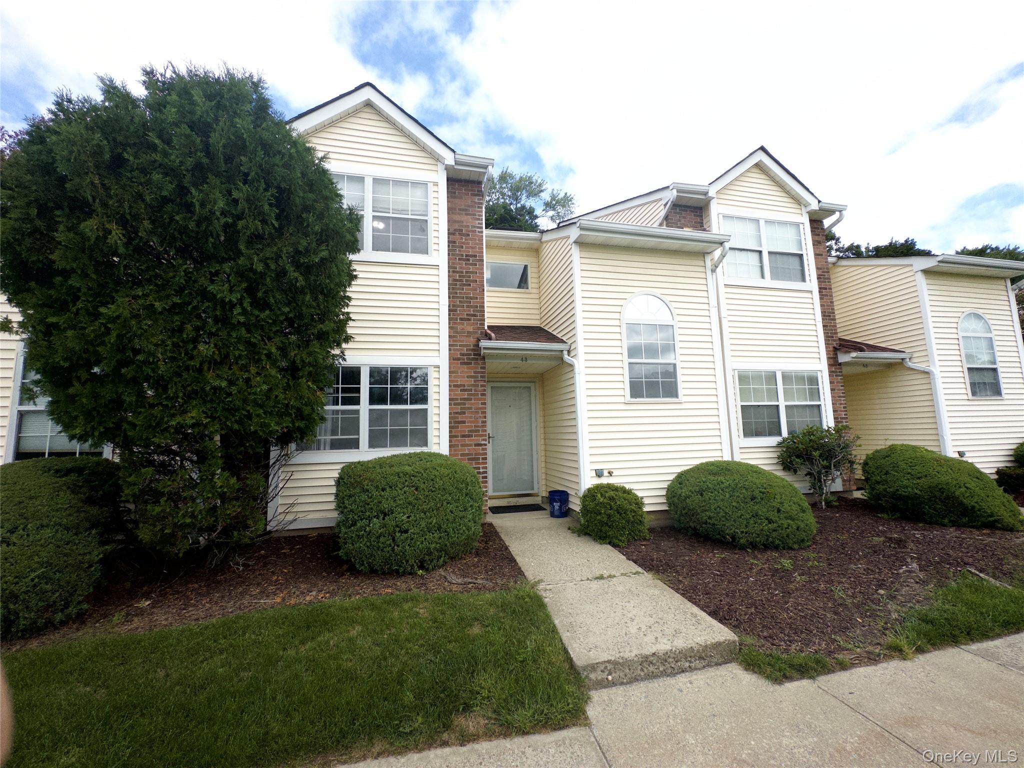 43 Brick Pond Road Property Photo 1