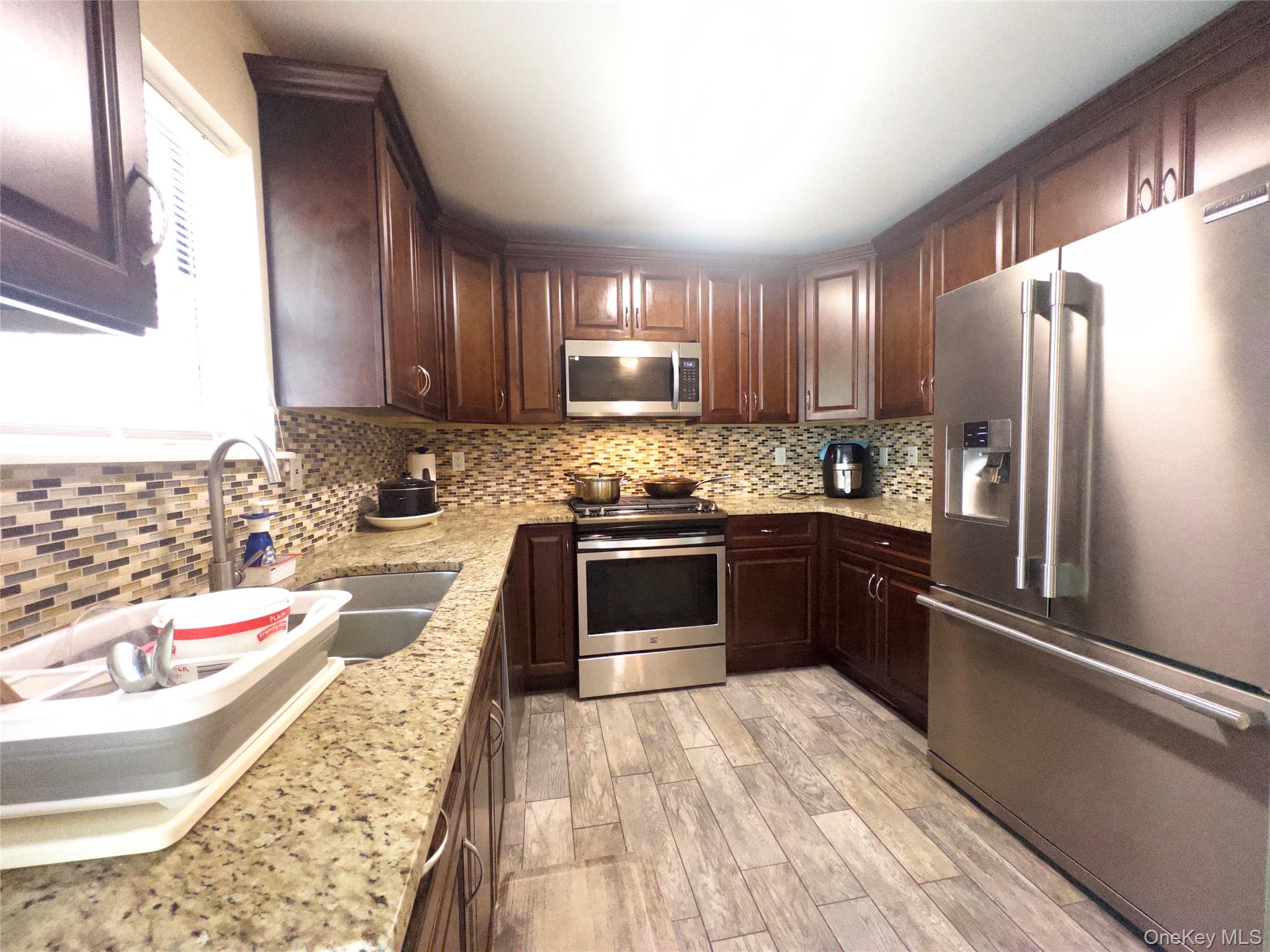 43 Brick Pond Road Property Photo 5