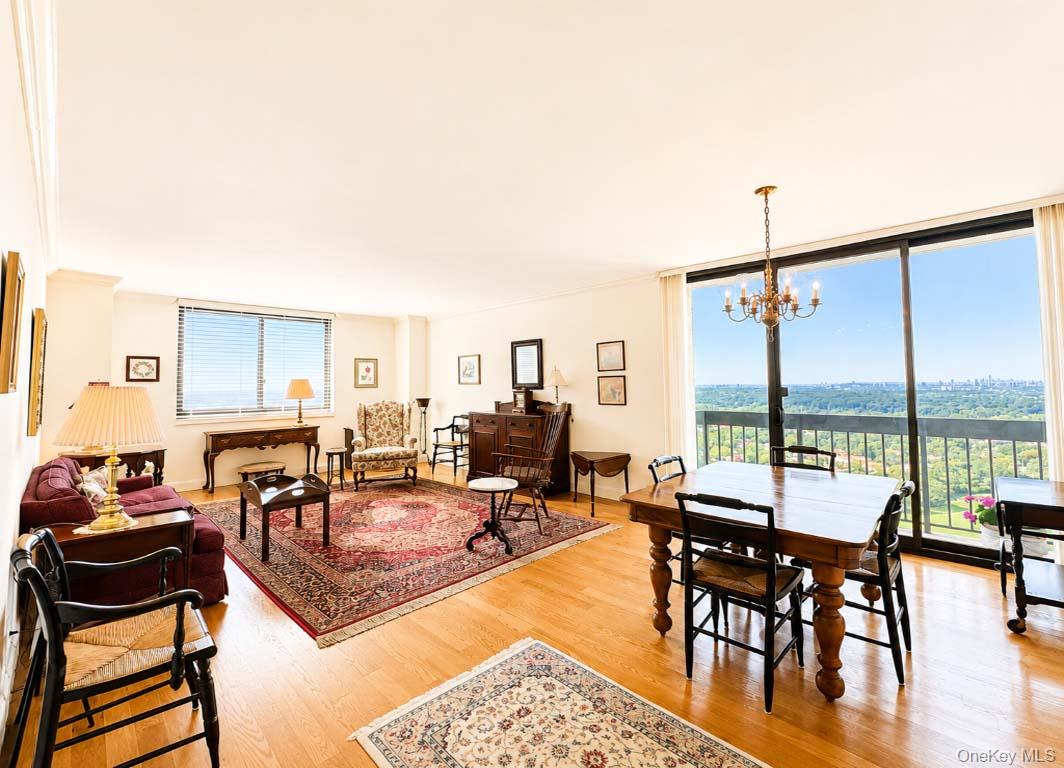 26910 Grand Central Parkway 30d Property Photo 4