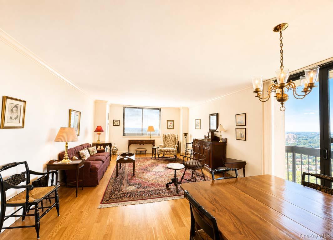 26910 Grand Central Parkway 30d Property Photo 9