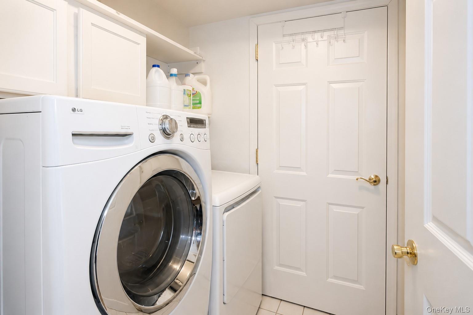 1039 Savoy Drive Property Photo 16