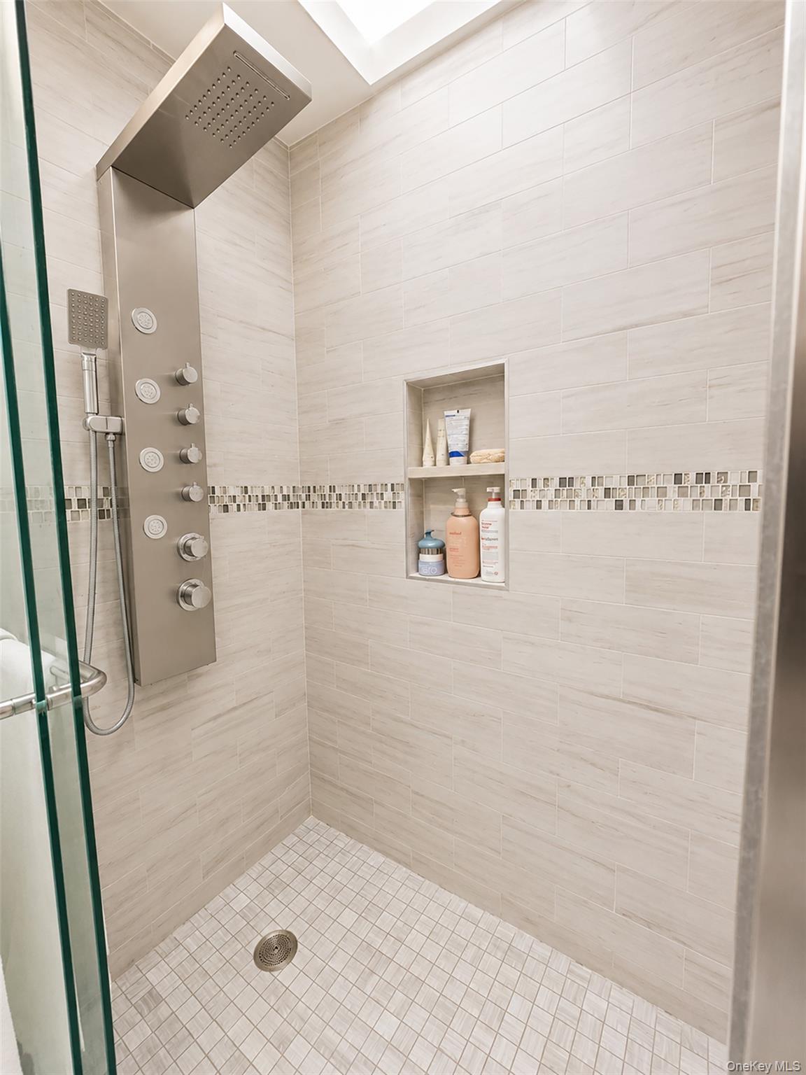 151 The Knoll Property Photo 21