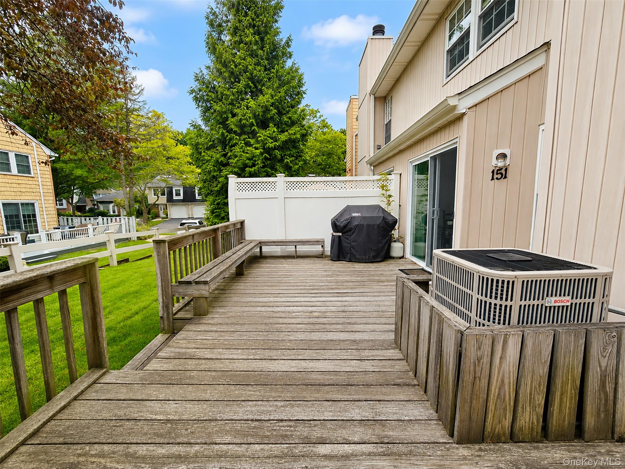 151 The Knoll Property Photo 22