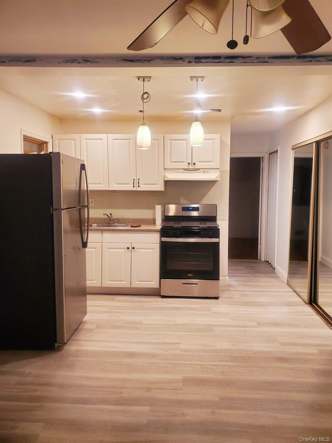 1044152 Property Photo 3