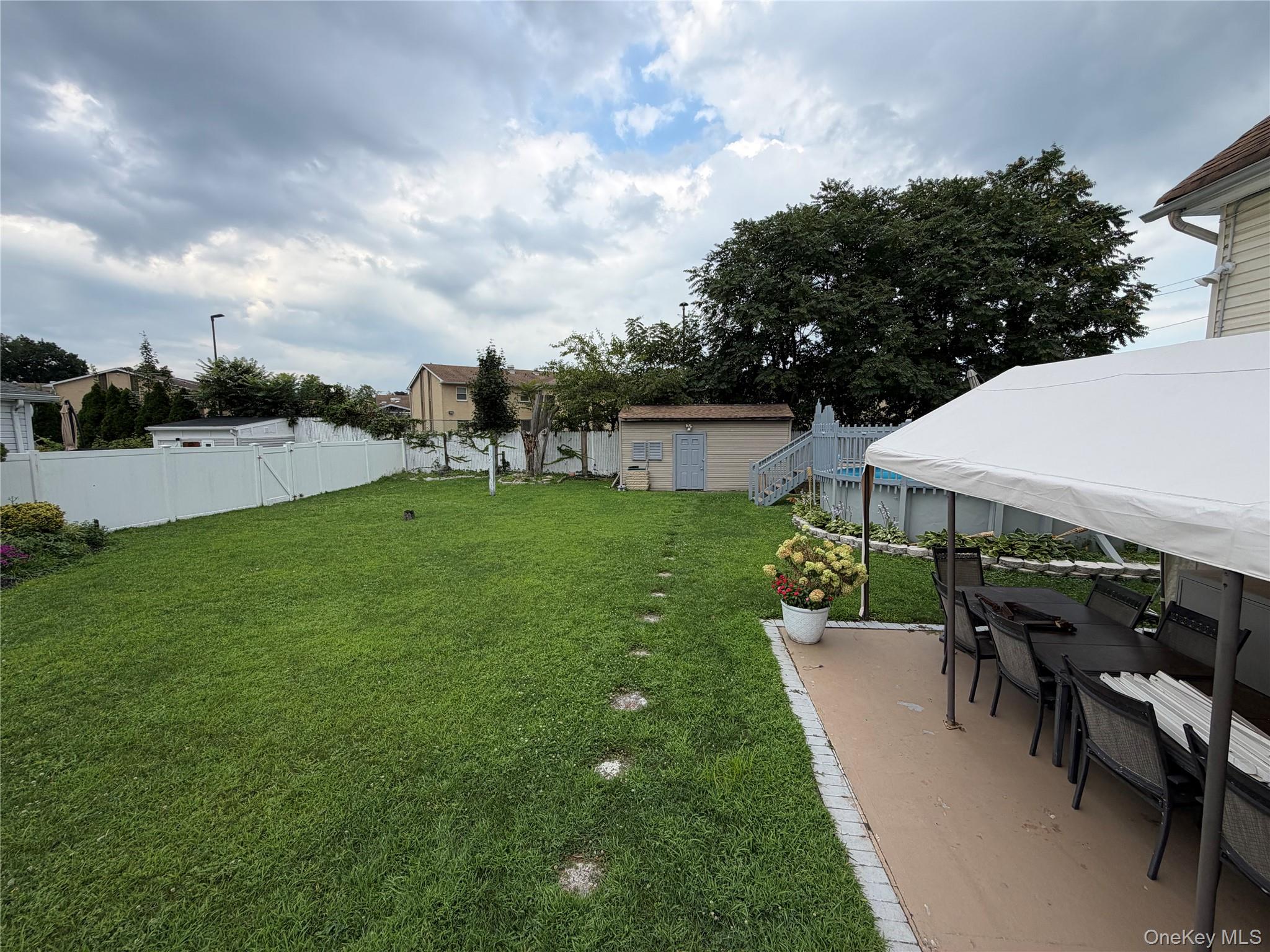 611 Park Avenue Property Photo 6
