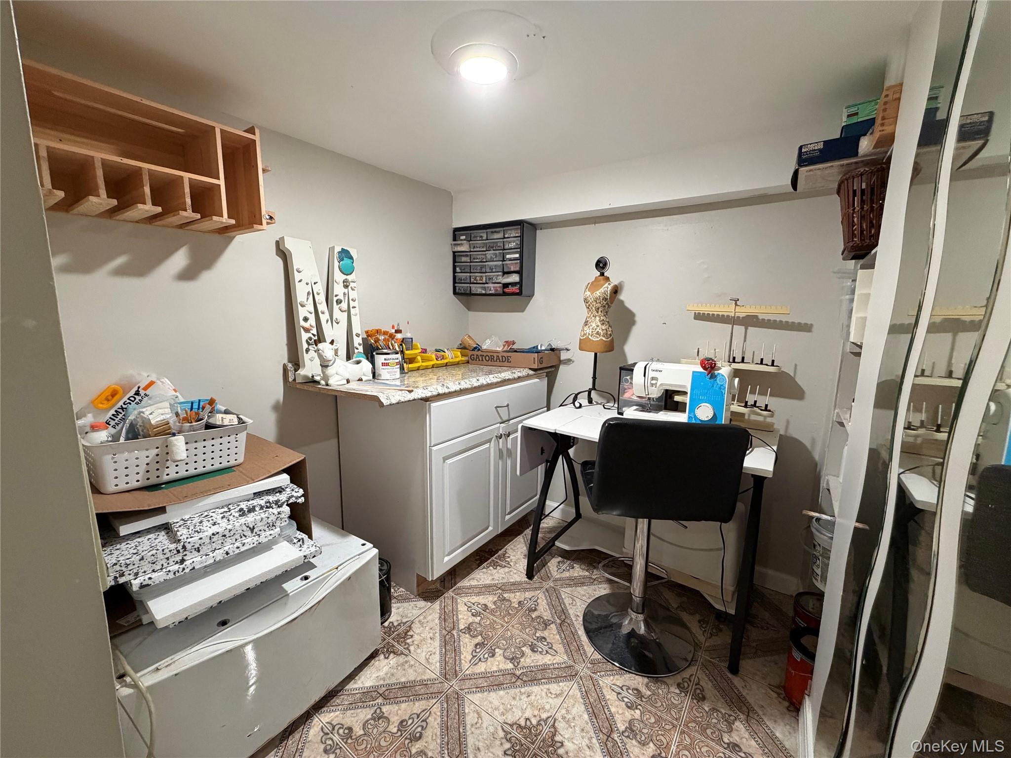 611 Park Avenue Property Photo 23