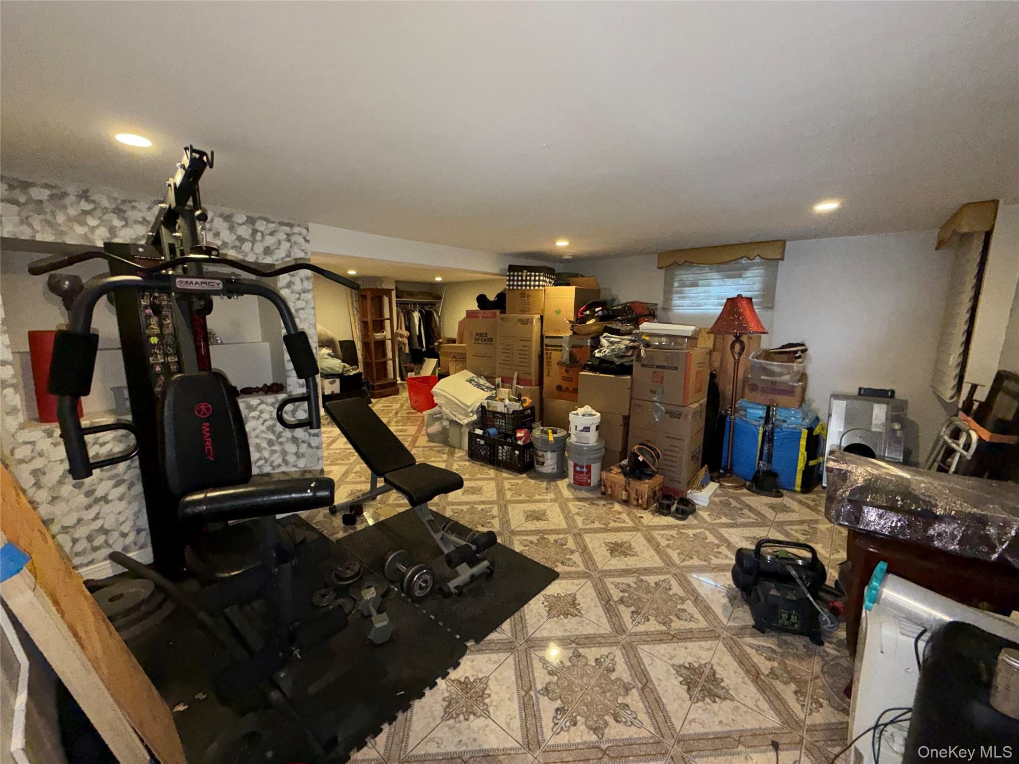 611 Park Avenue Property Photo 26