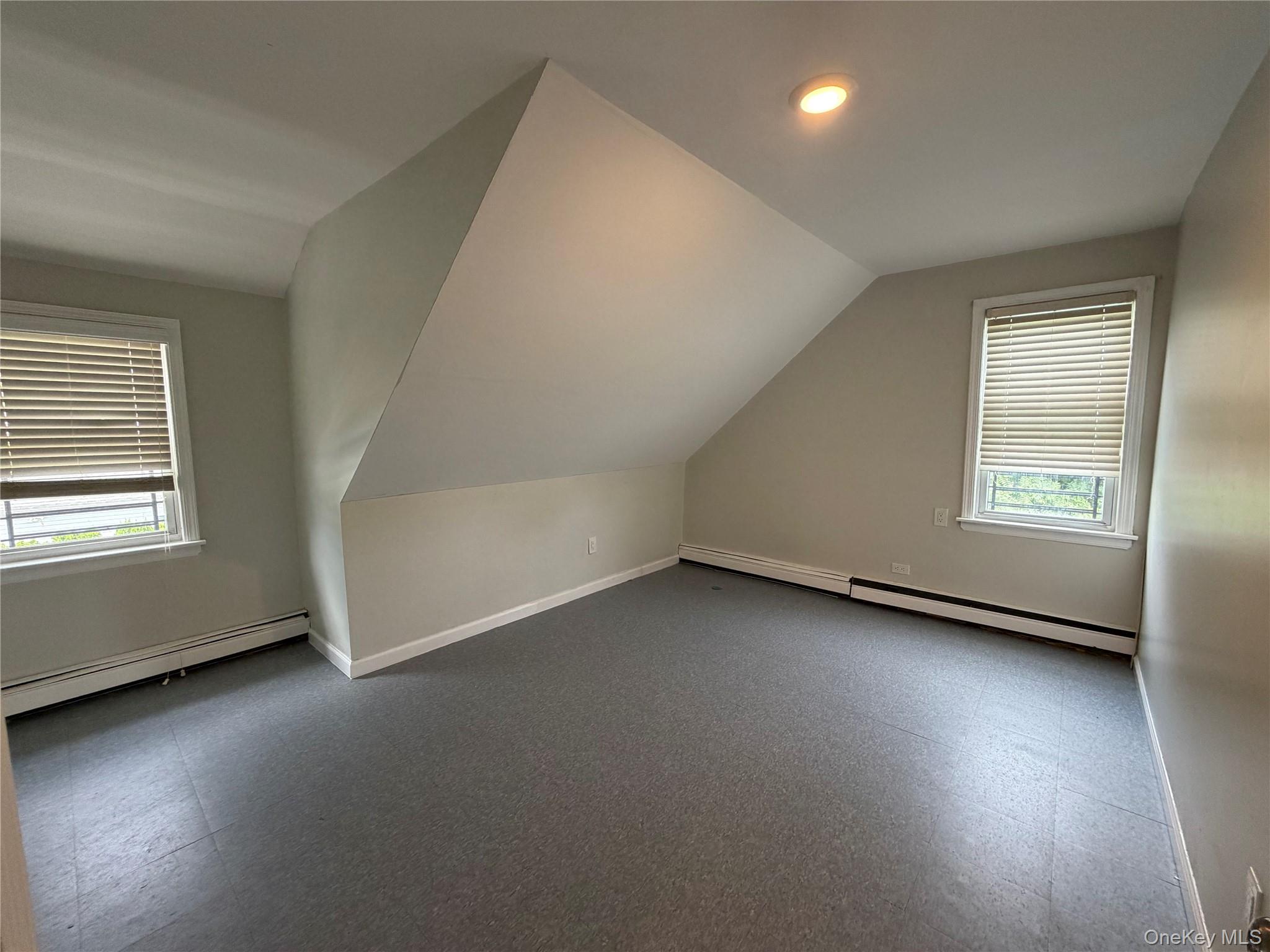 611 Park Avenue Property Photo 35