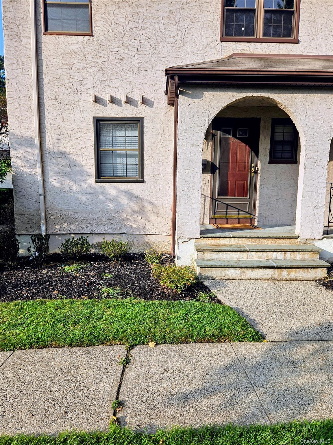 38 Somerset Drive Property Photo 1