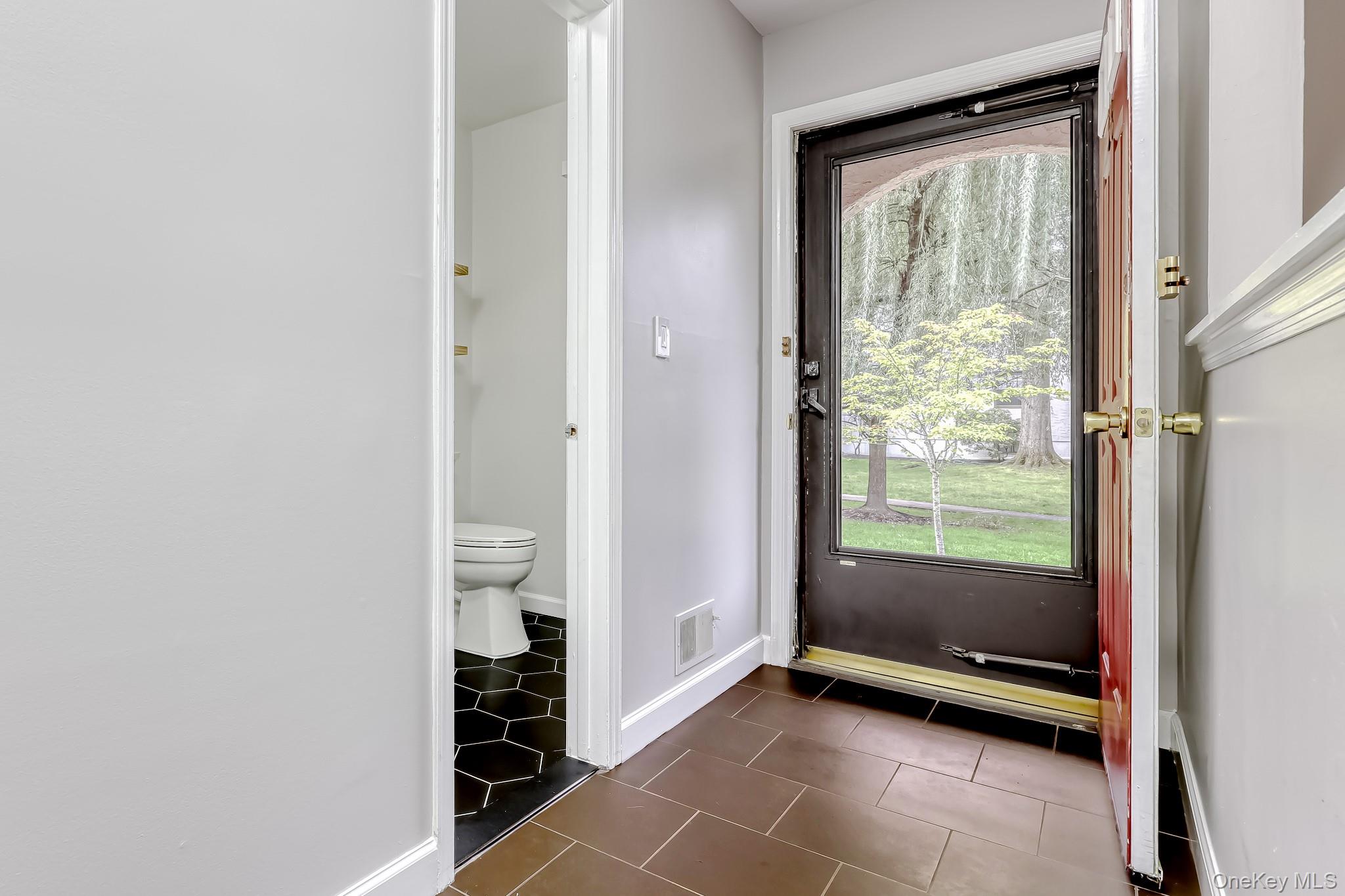 38 Somerset Drive Property Photo 3
