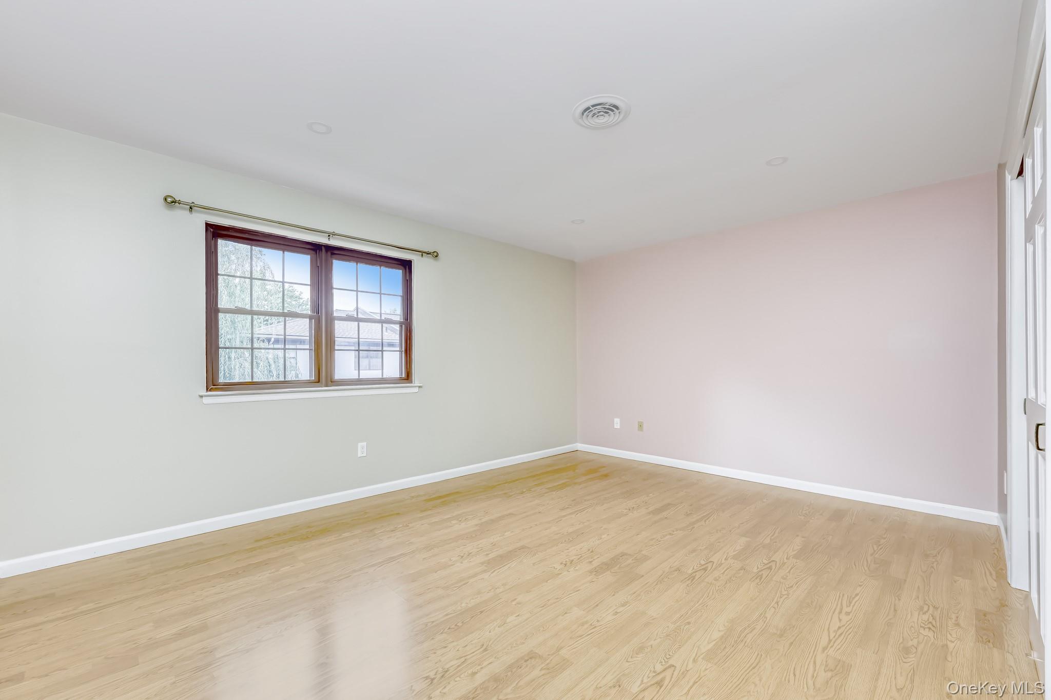 38 Somerset Drive Property Photo 15
