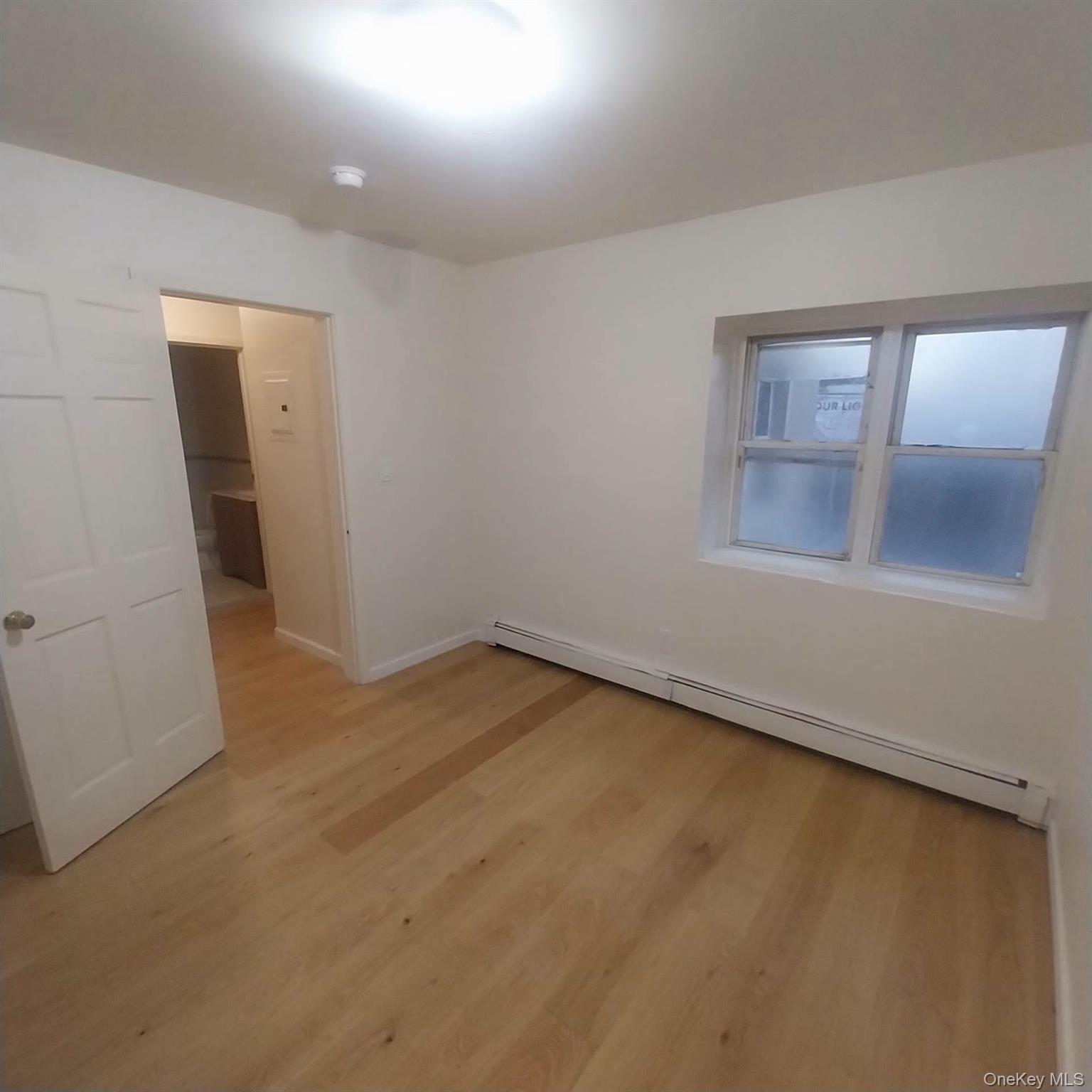 884 Nassau B Property Photo 7