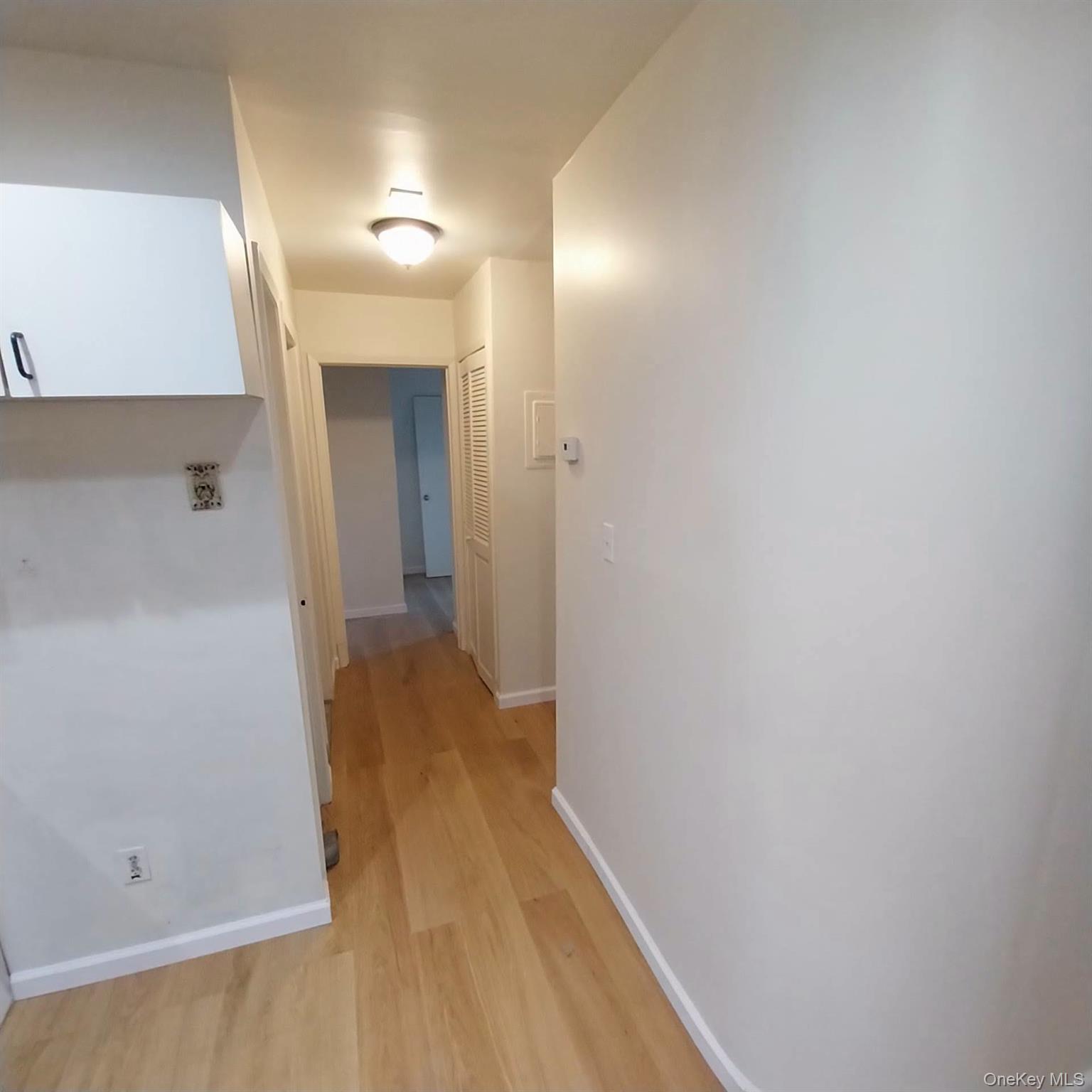 884 Nassau B Property Photo 11