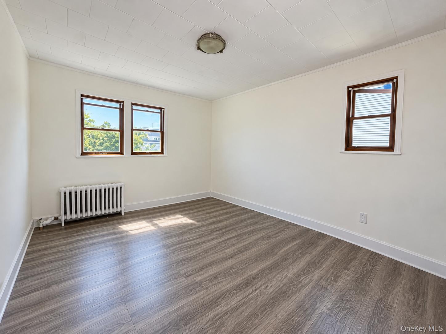 103 E Saint Marks Place Property Photo 15