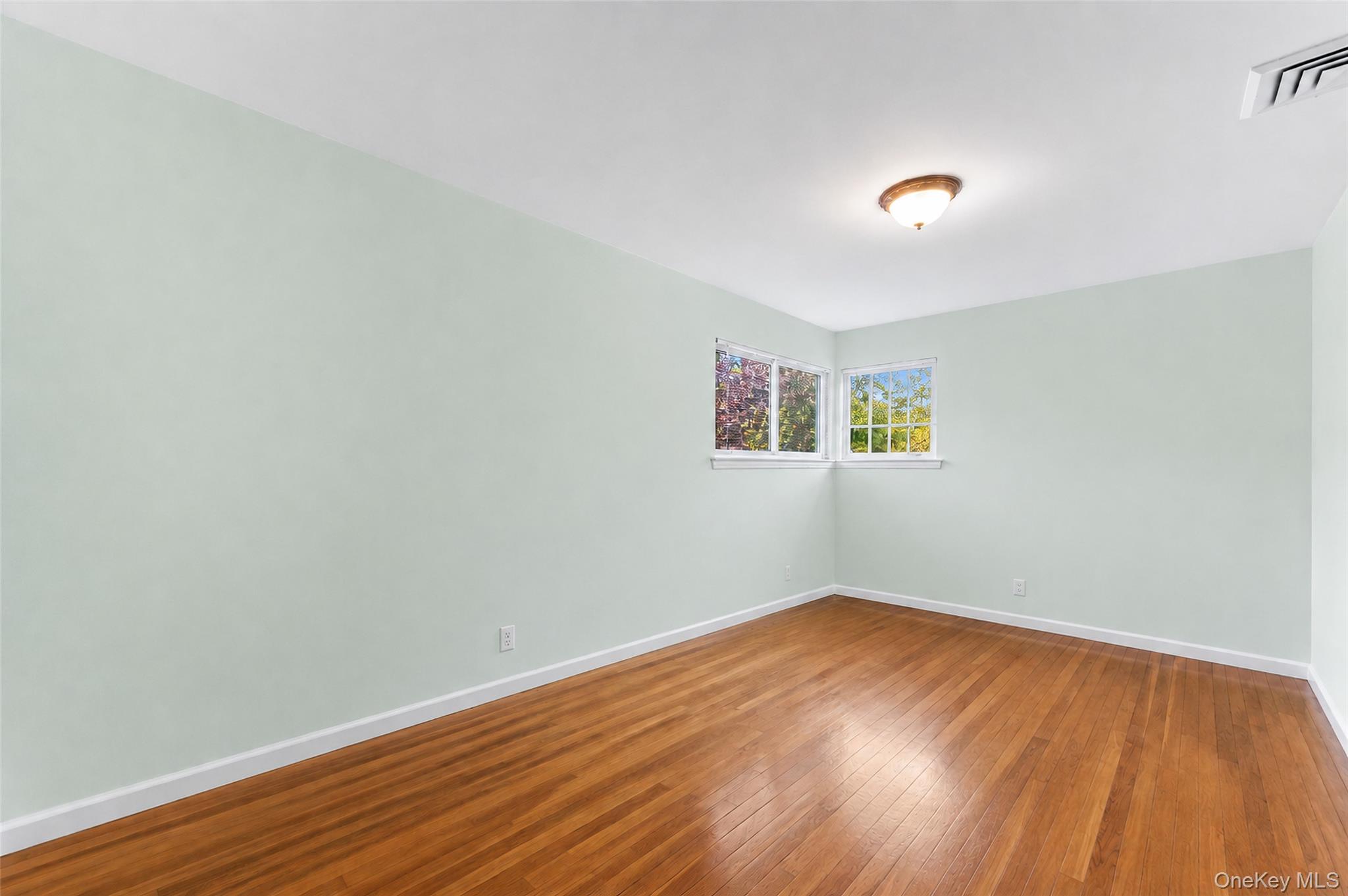 64-38 Marathon Parkway Property Photo 20