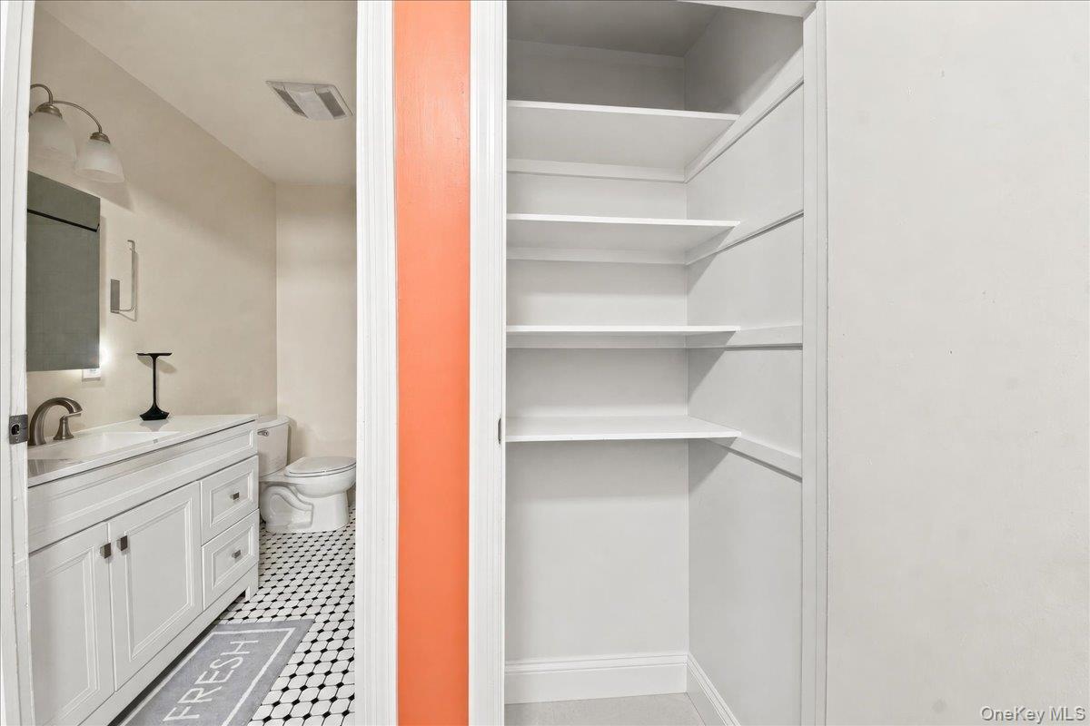 629 Belden Street Property Photo 18