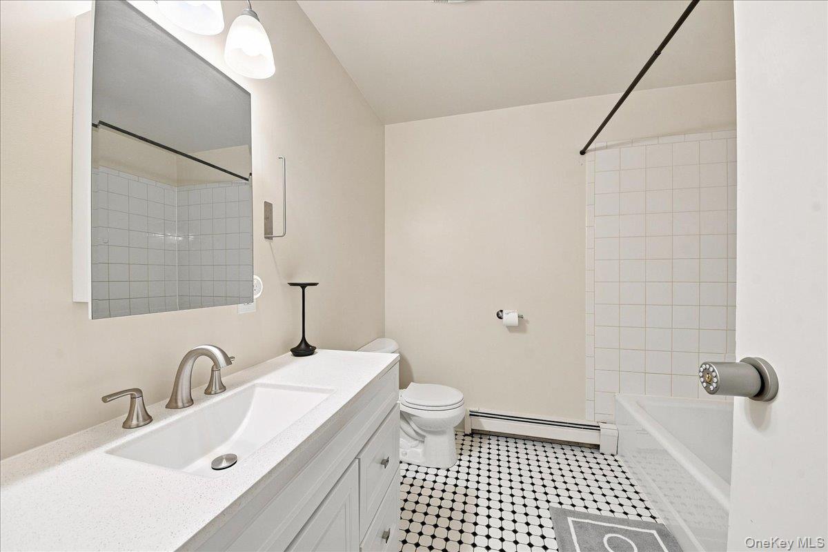 629 Belden Street Property Photo 23