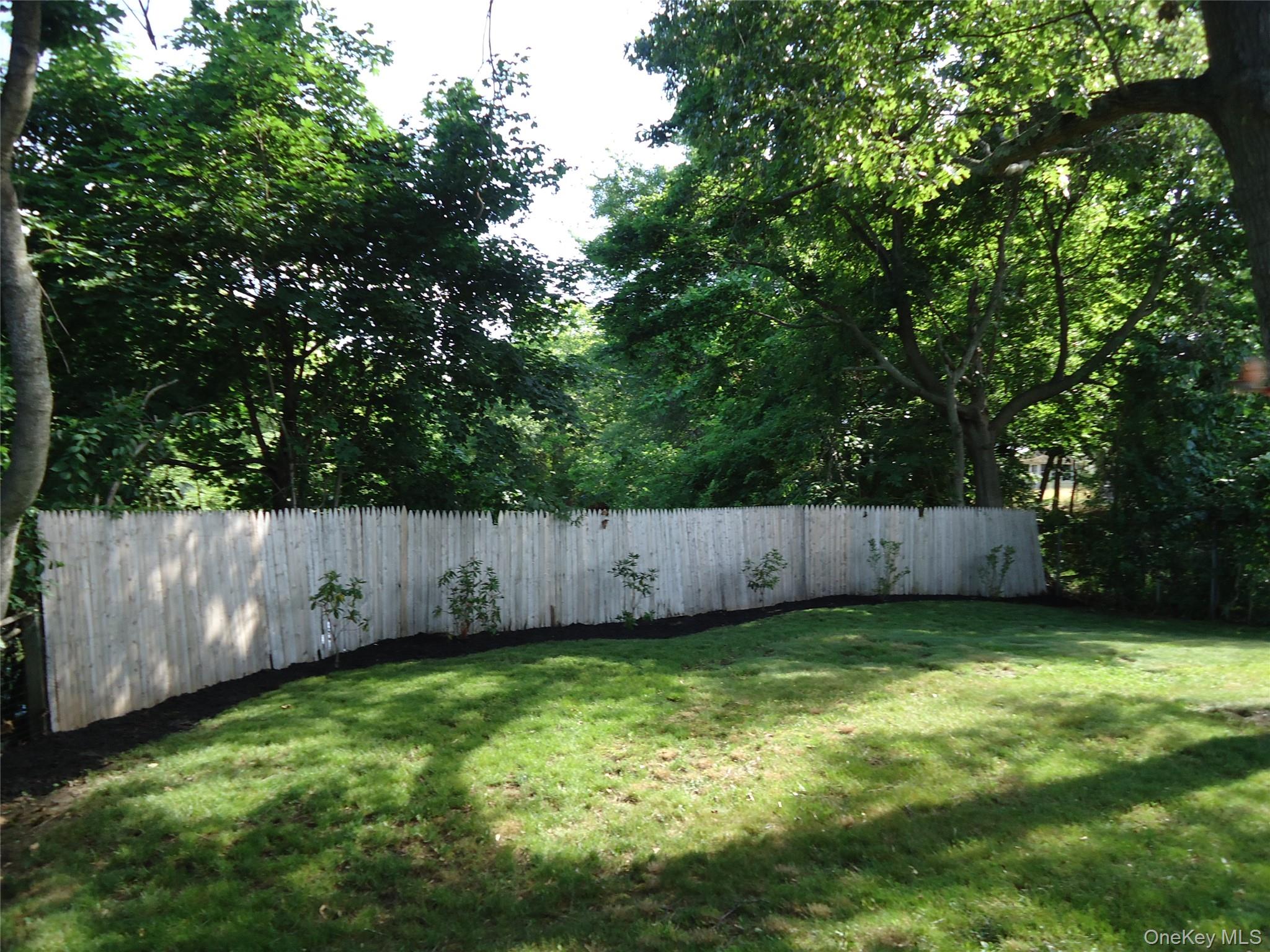860 Flanders Road Property Photo 5