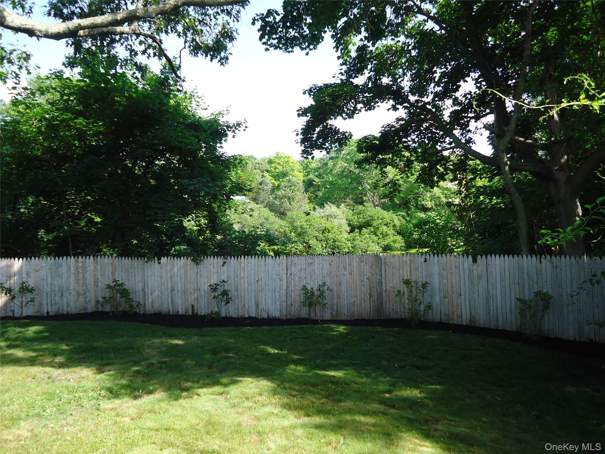 860 Flanders Road Property Photo 6