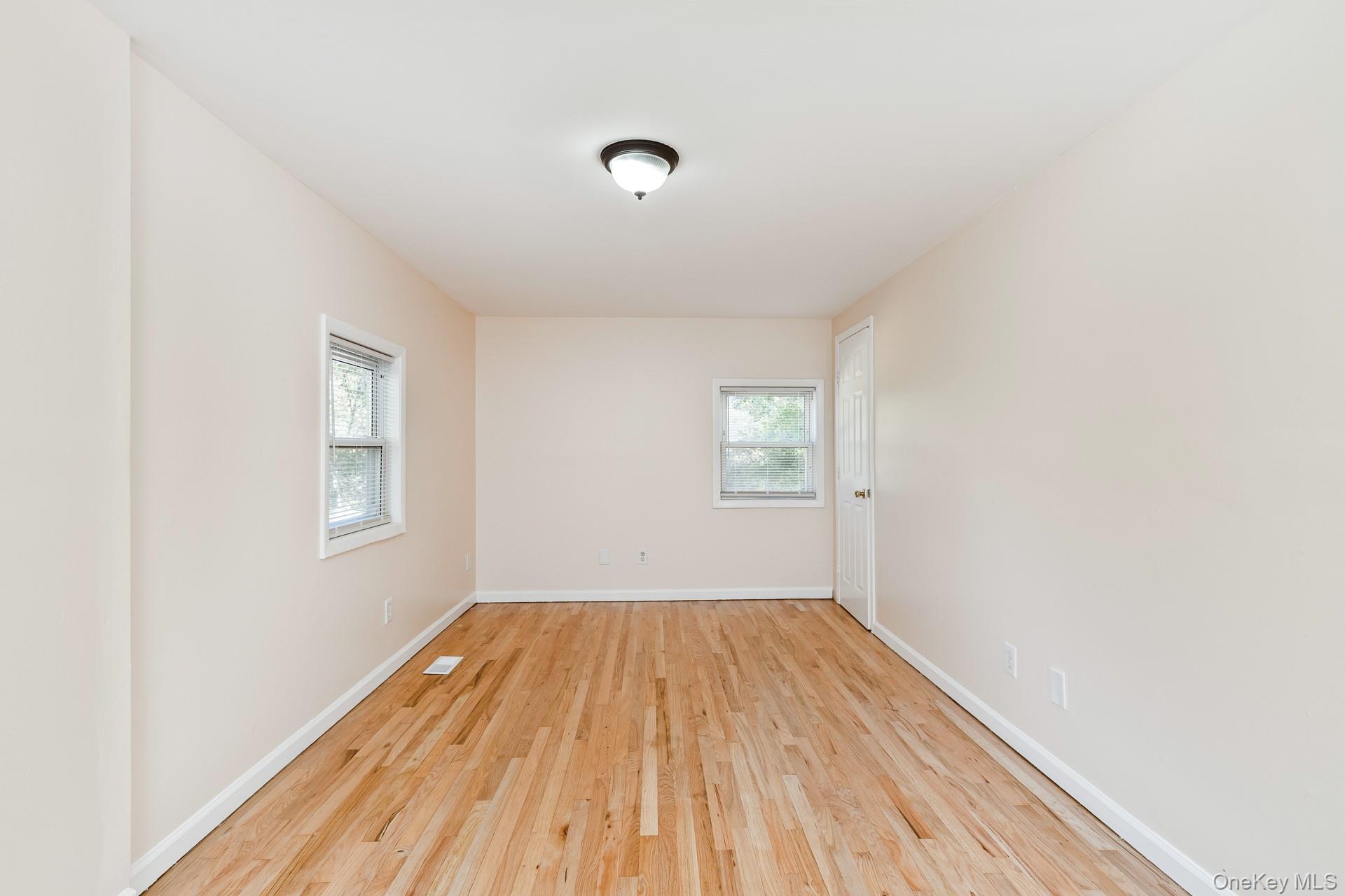 860 Flanders Road Property Photo 25