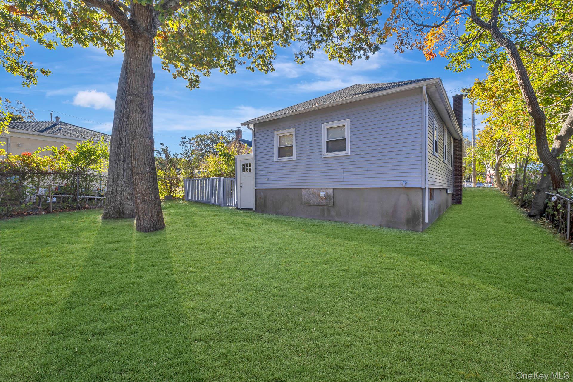 860 Flanders Road Property Photo 30