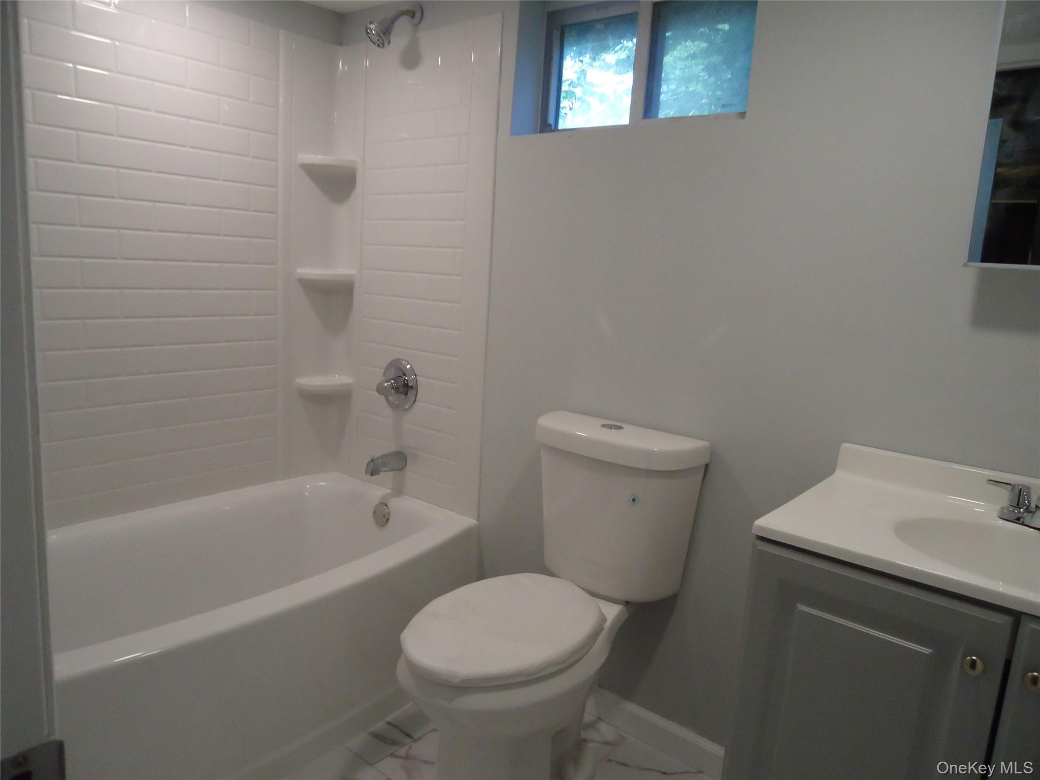 860 Flanders Road Property Photo 36