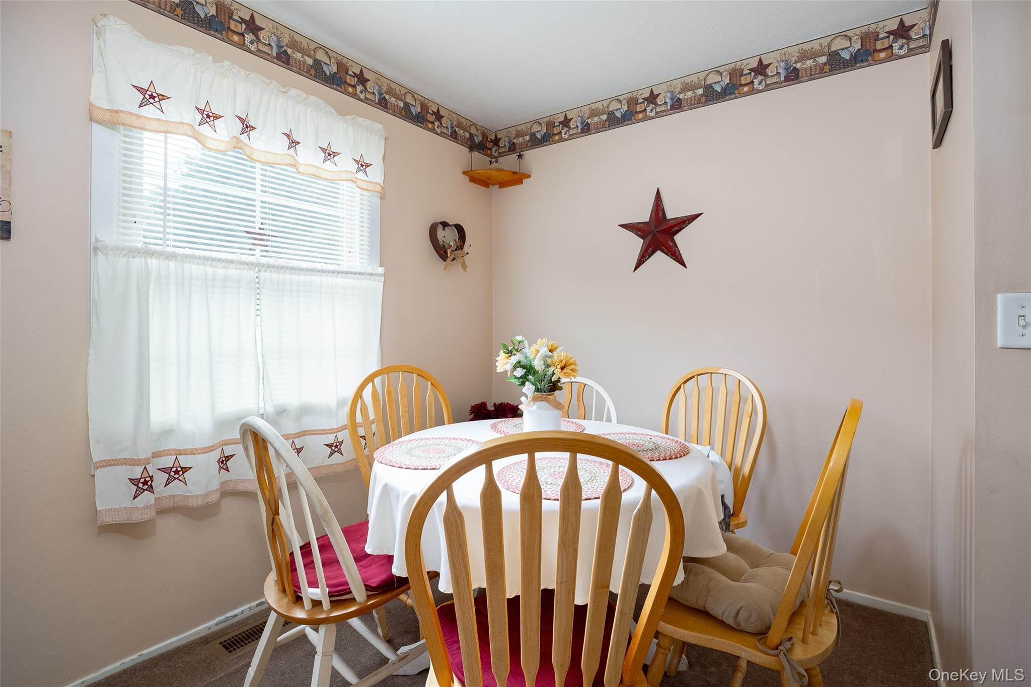 2 Park Lane Property Photo 6