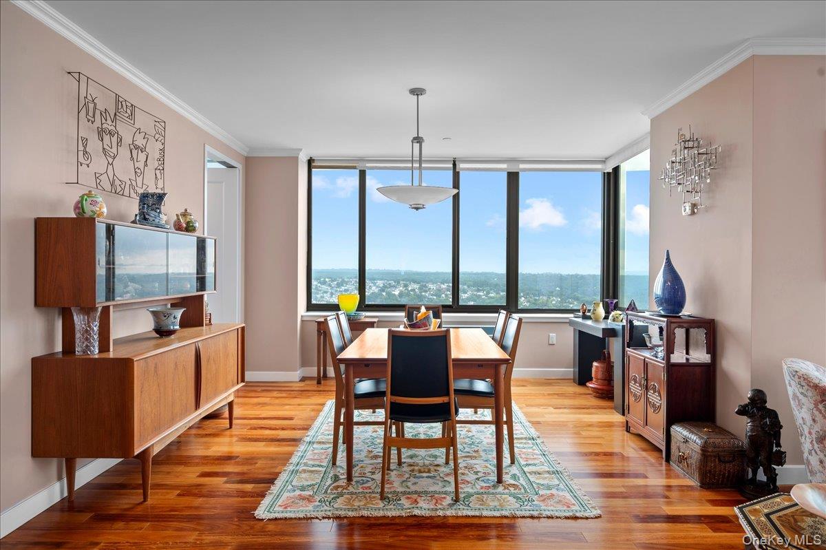 10 City Place 31h Property Photo 2