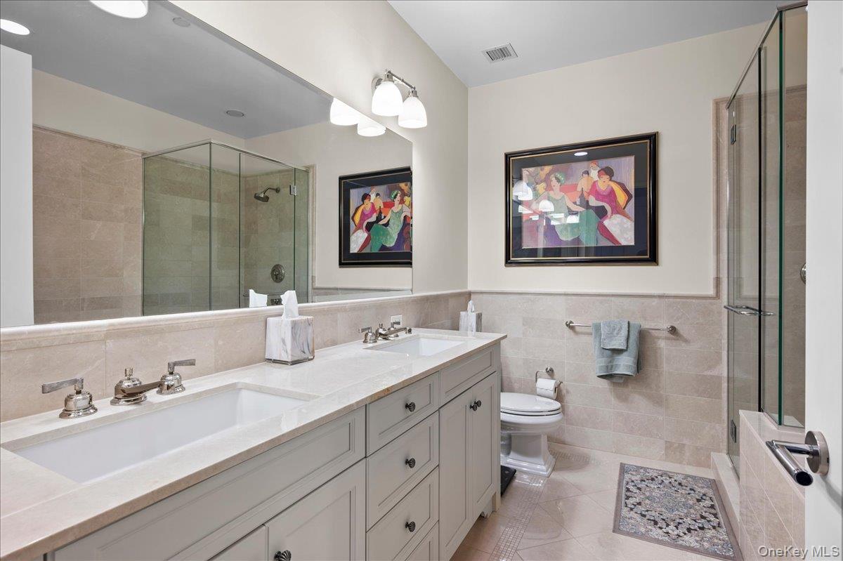 10 City Place 31h Property Photo 15