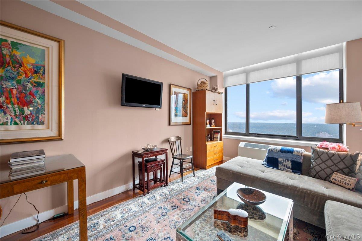 10 City Place 31h Property Photo 20