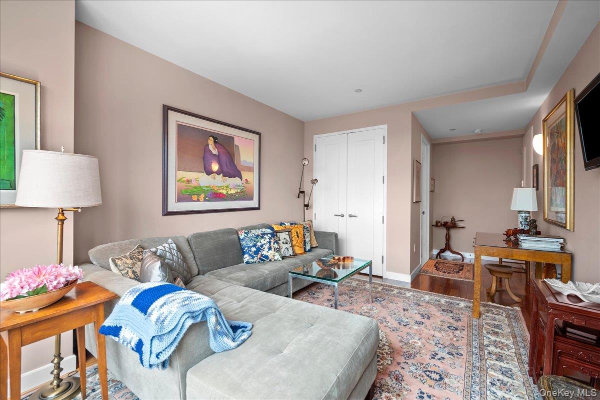 10 City Place 31h Property Photo 21