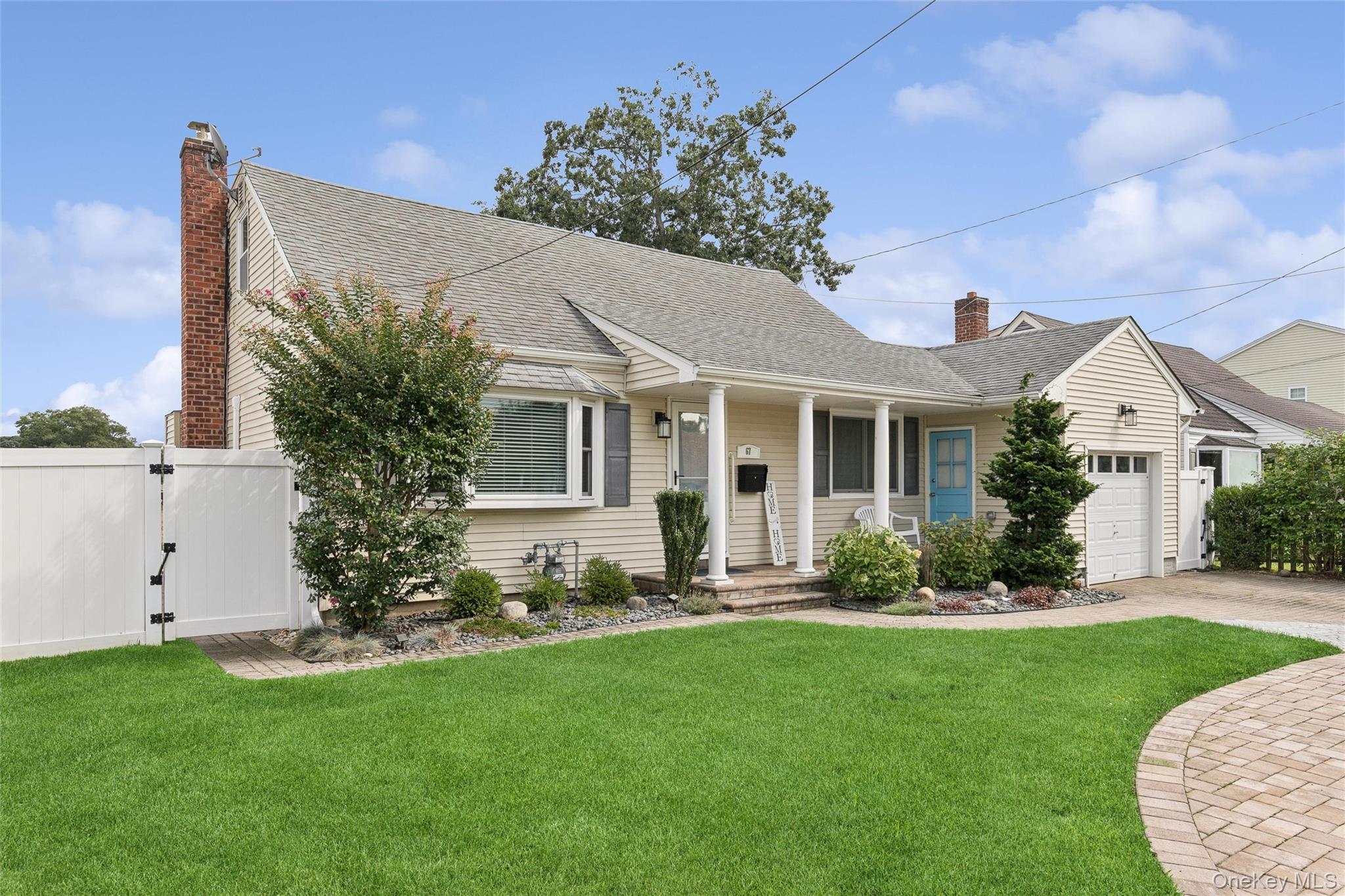 67 Deer Lake Drive Property Photo 1