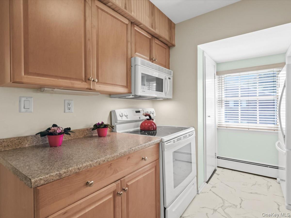 251 Village Drive 251 Property Photo 9