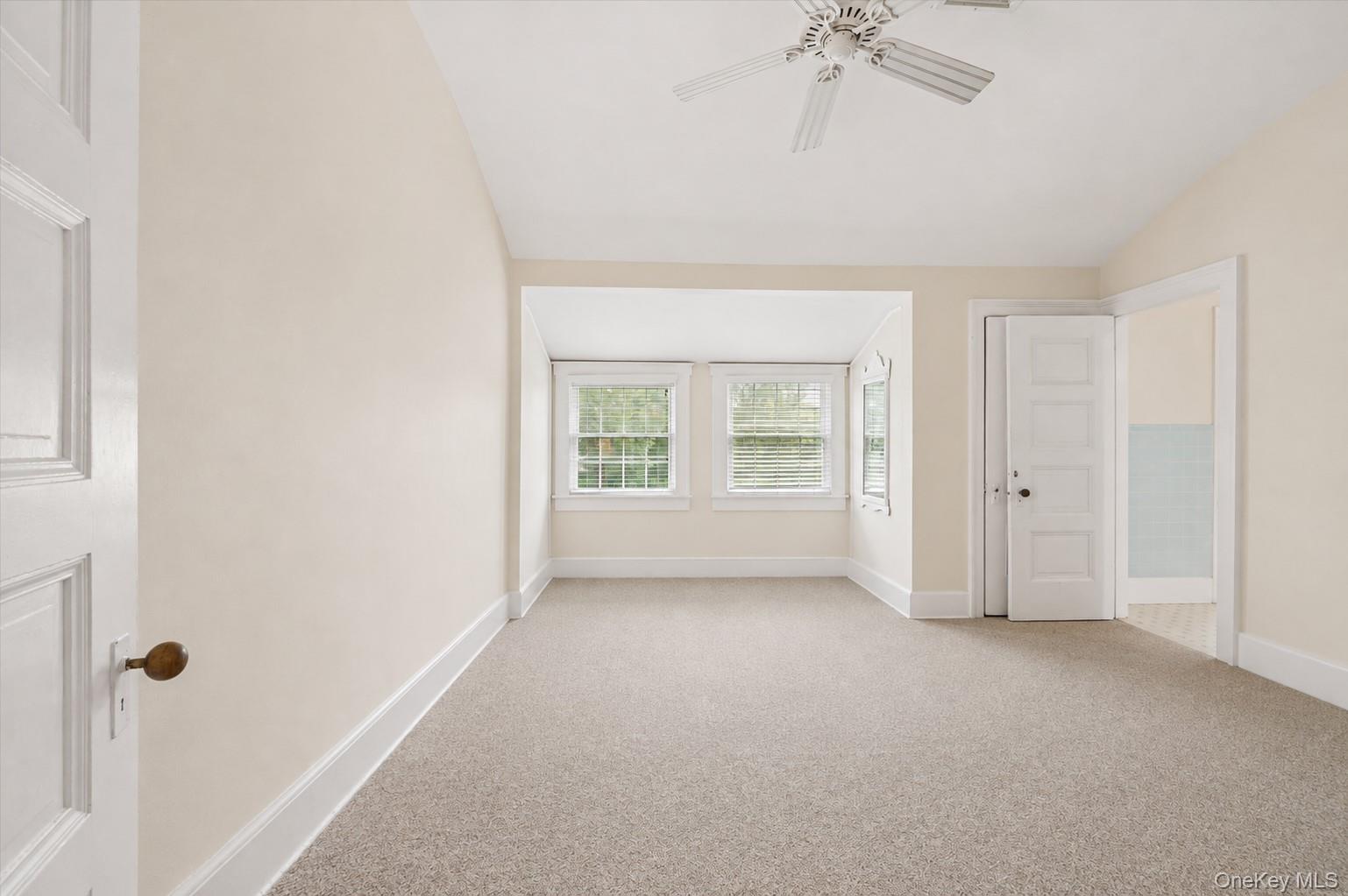 21 Seafield Lane Property Photo 13