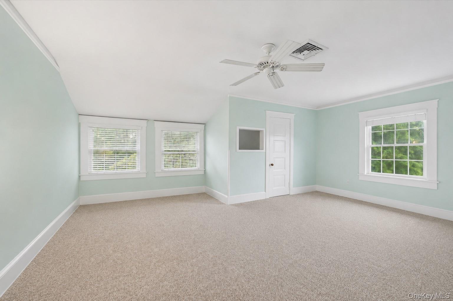 21 Seafield Lane Property Photo 17