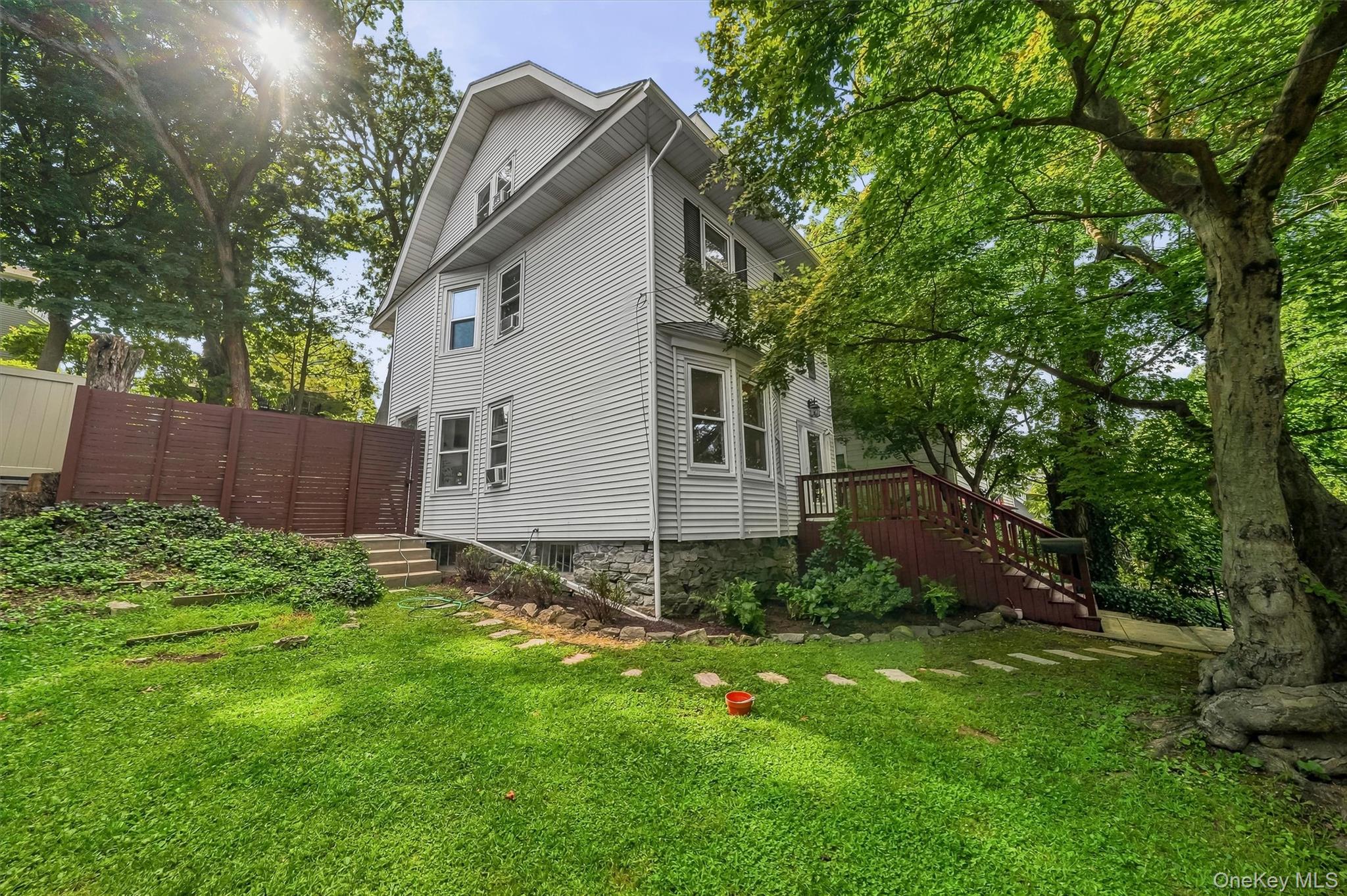 31 Desmond Avenue Property Photo 2