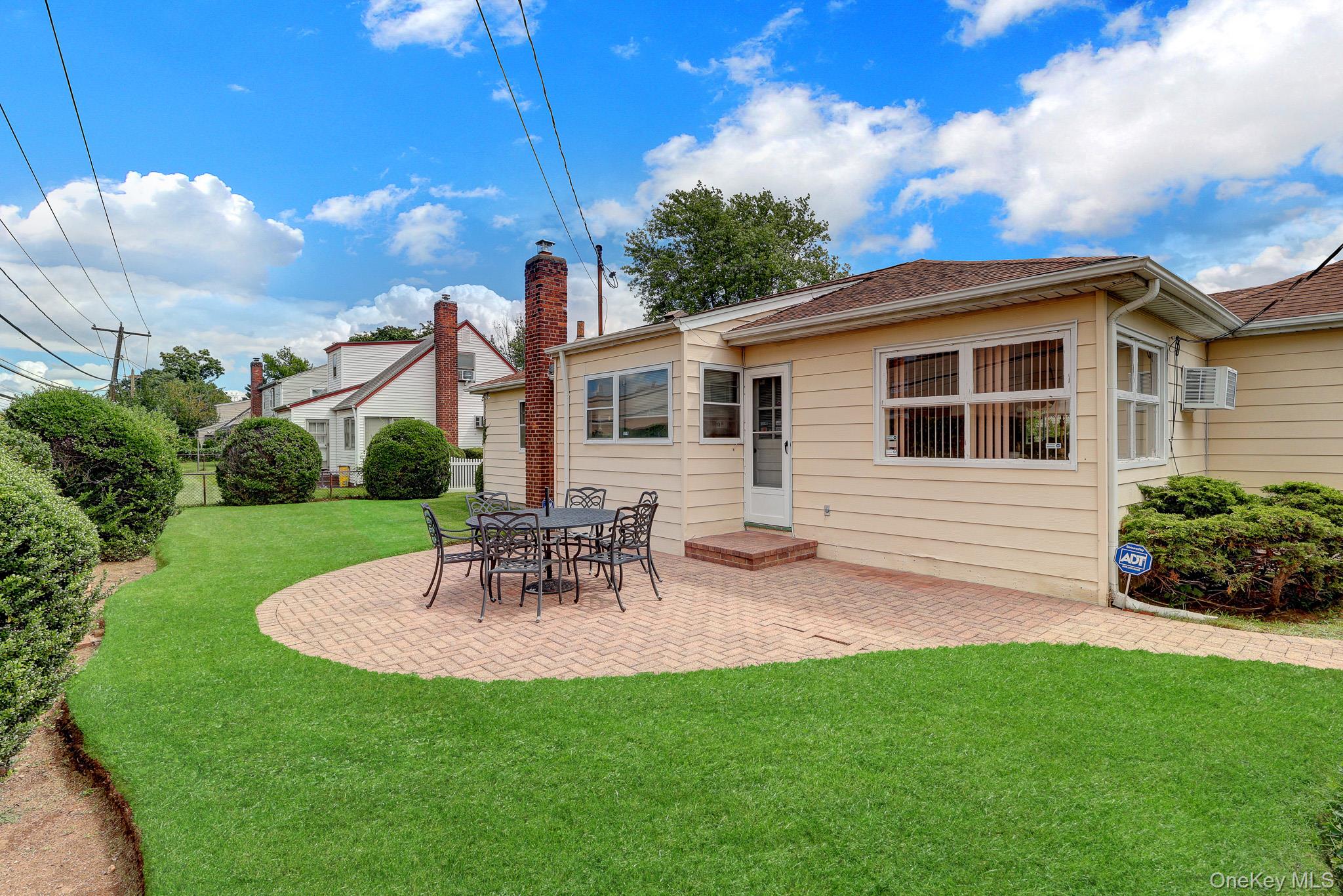 85 Joseph Street Property Photo 21