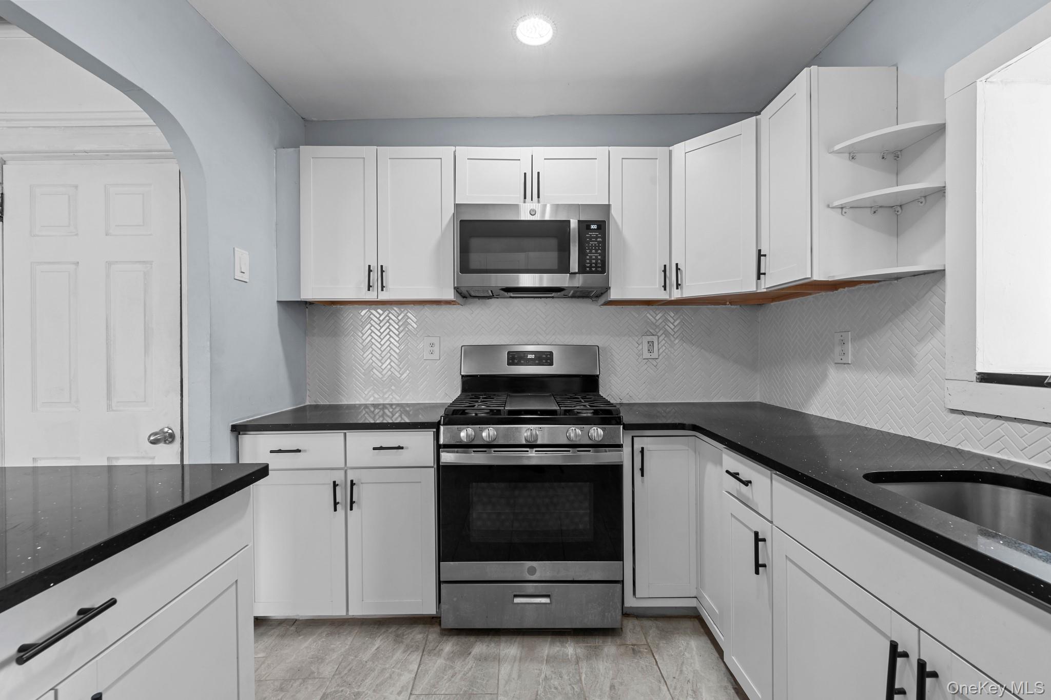 1356 Albany Avenue Property Photo 1