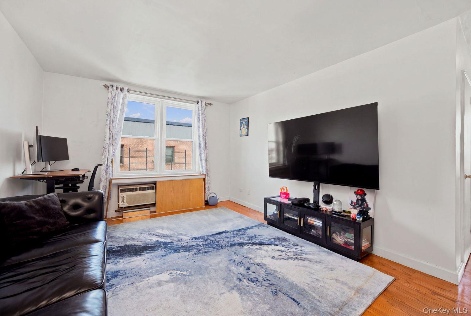 50-22 40th Street 6h Property Photo 4