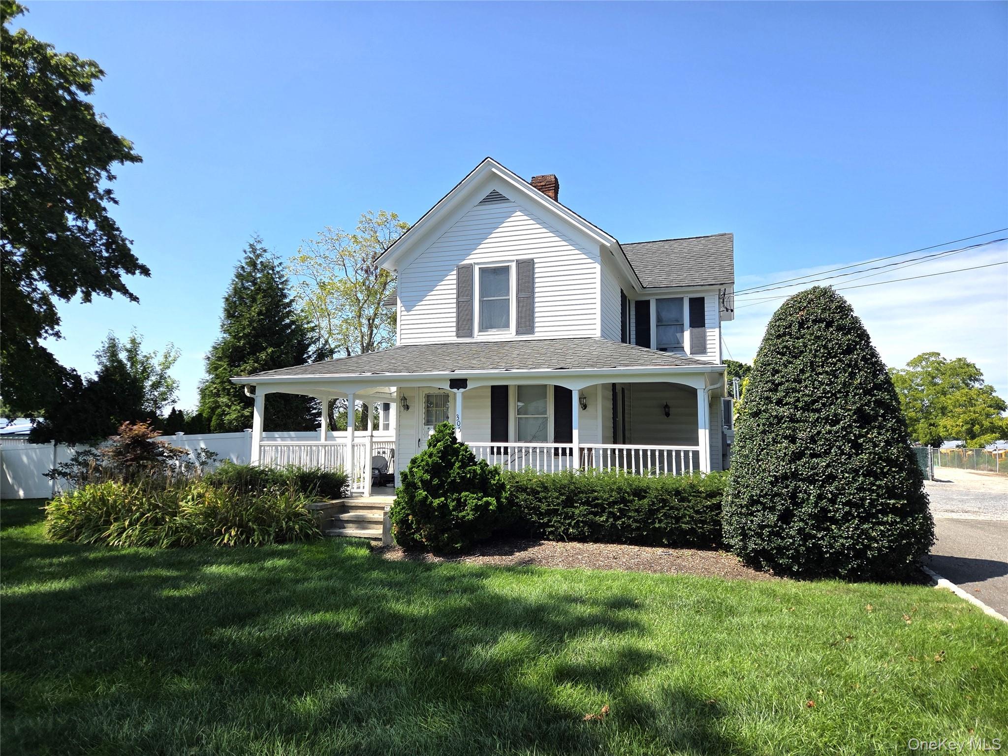 305 Edwards Avenue Property Photo 1