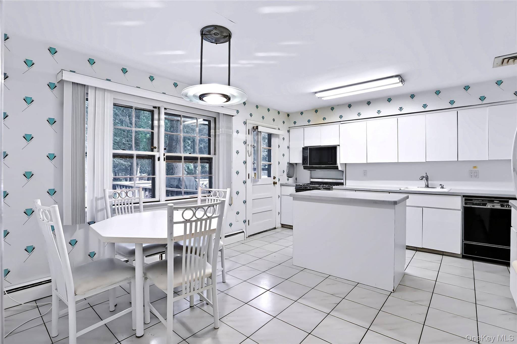 9 Bluejay Street Property Photo 8