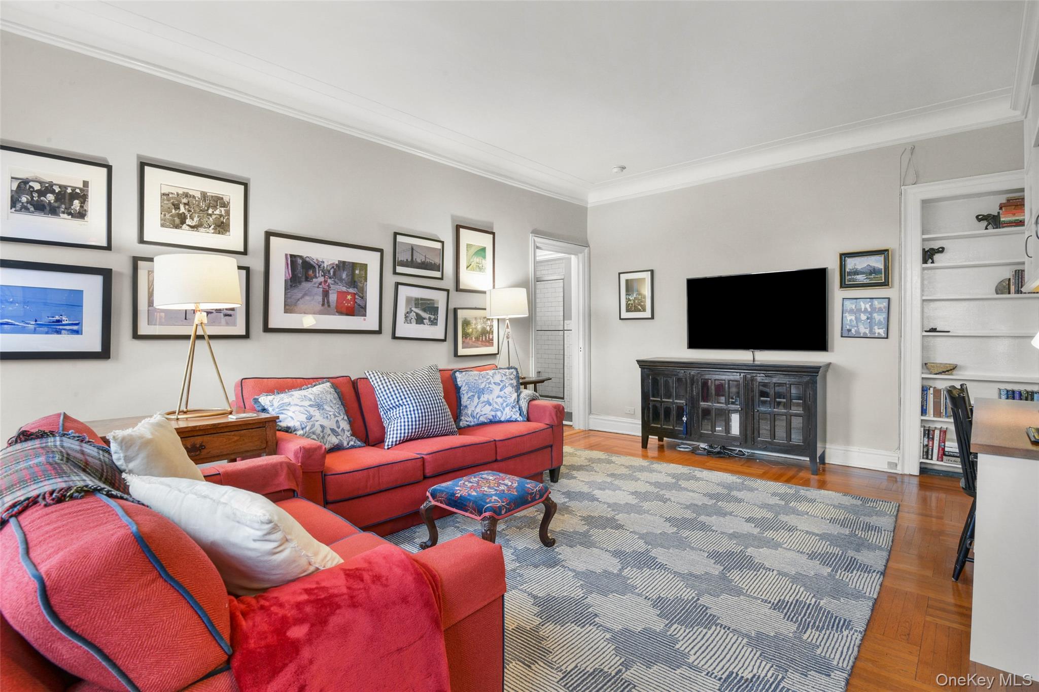 14 N Chatsworth Avenue 5j Property Photo 4