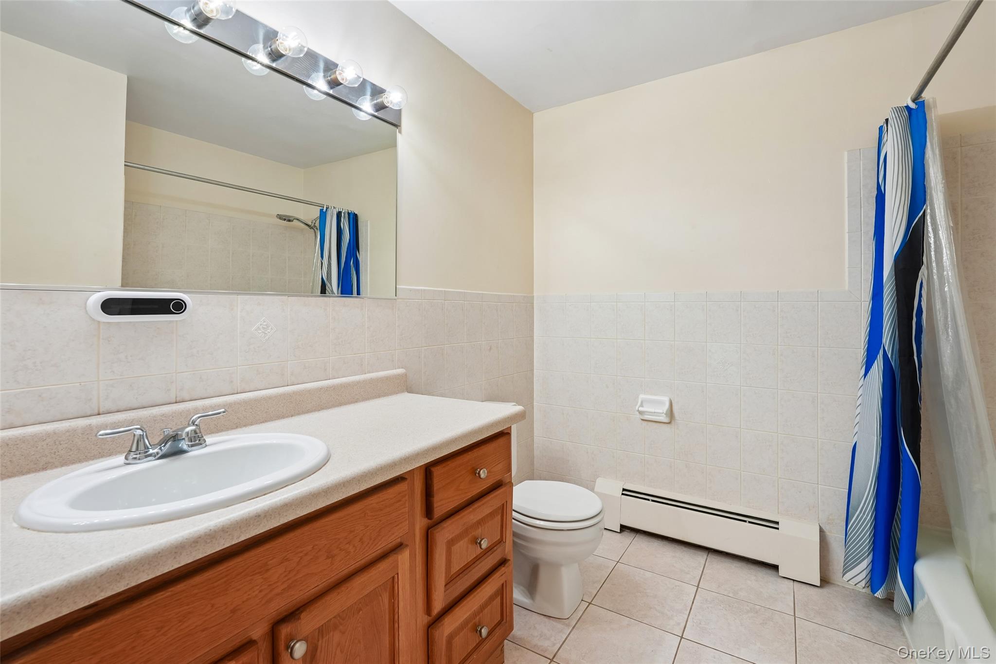 192 Doxbury Lane Property Photo 11