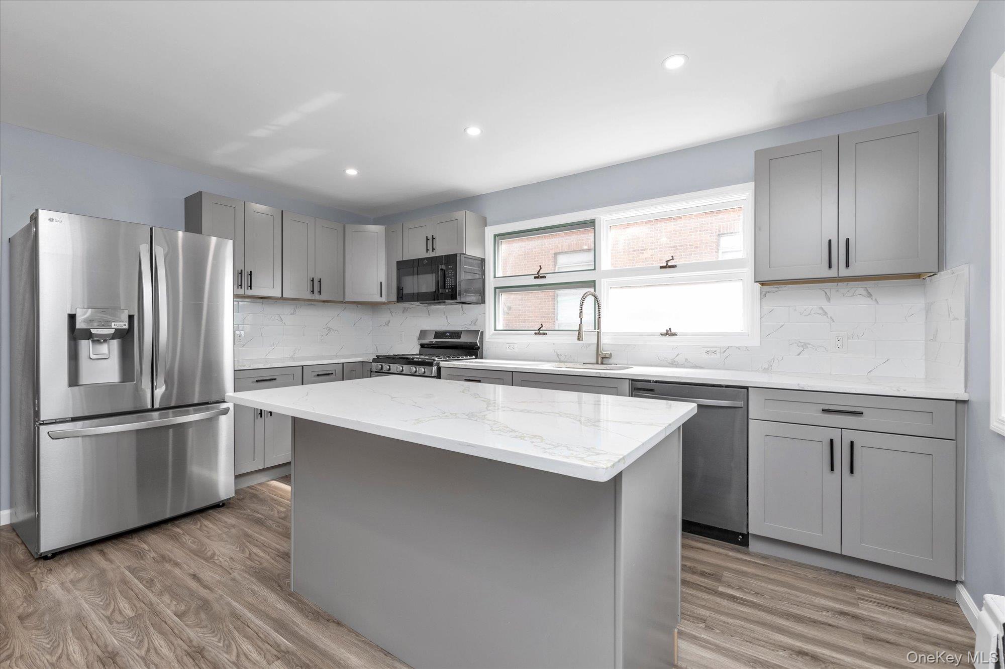 6 Franklin Avenue Lower Property Photo 7