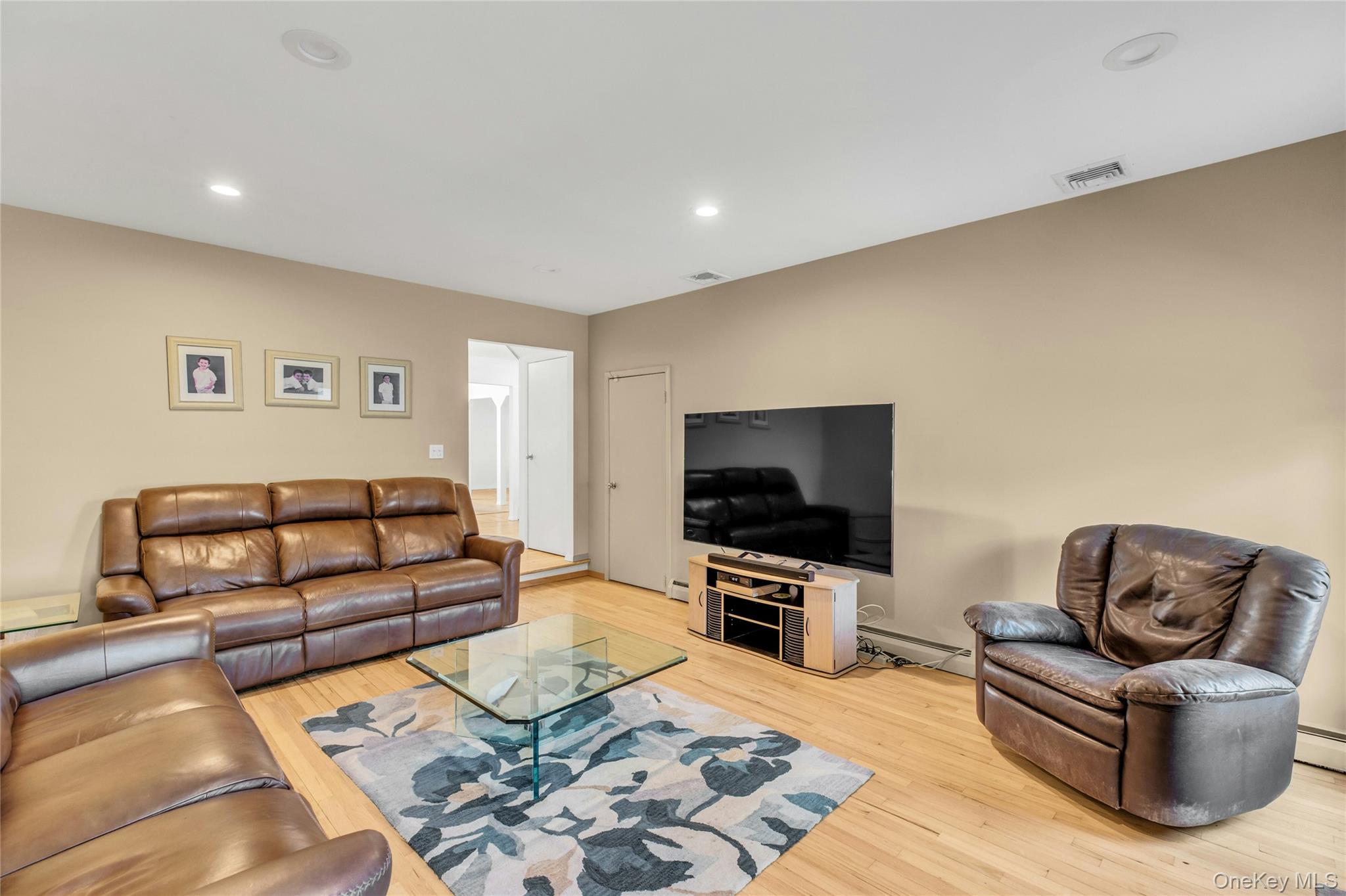 132 Washington Avenue Property Photo 11