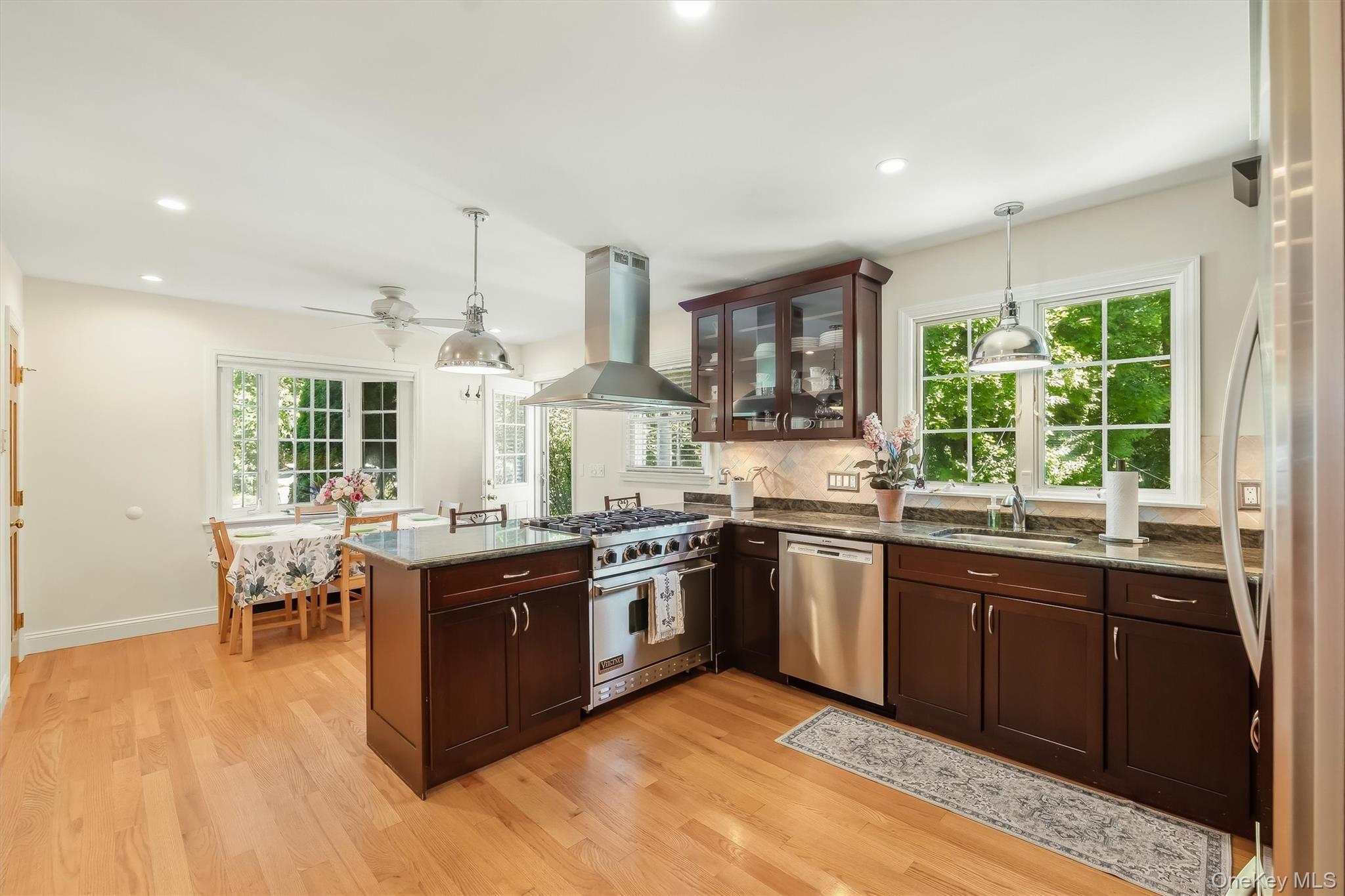 87 Bolton Avenue Property Photo 15